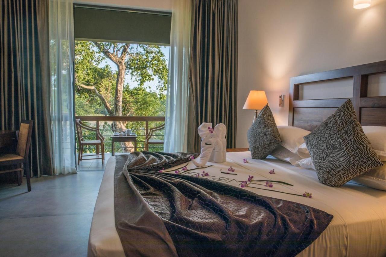 Manthila Hotel Anuradhapura Ngoại thất bức ảnh