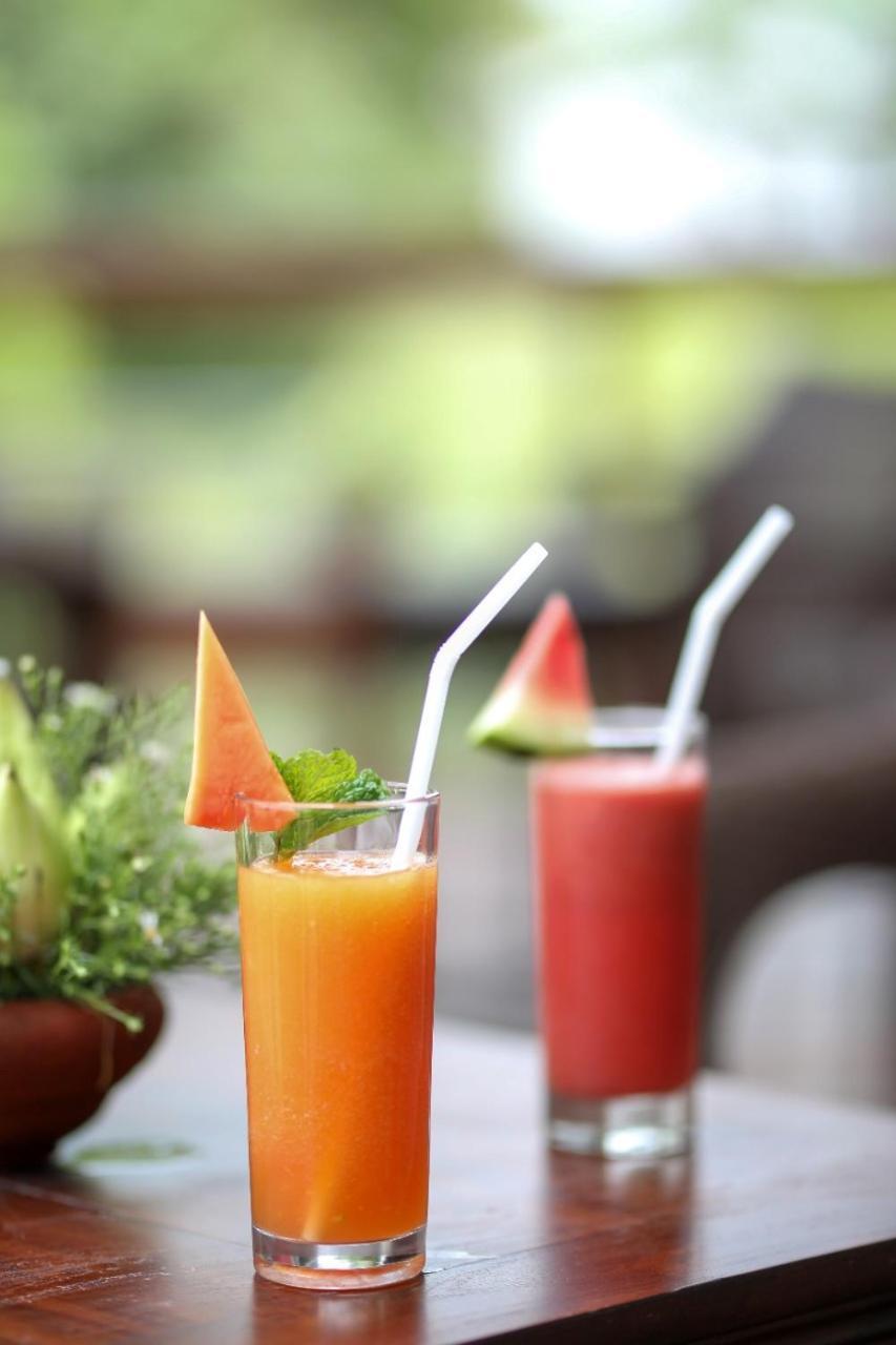 Manthila Hotel Anuradhapura Ngoại thất bức ảnh